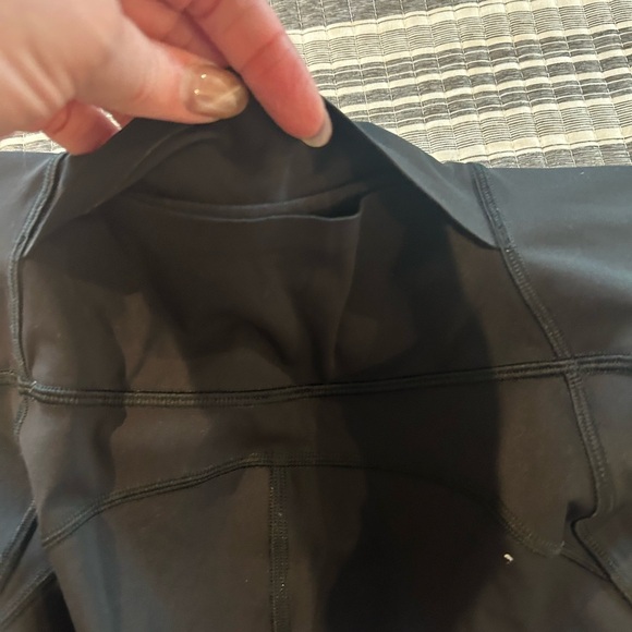 lululemon athletica Black leggings size medium - Picture 9 of 9